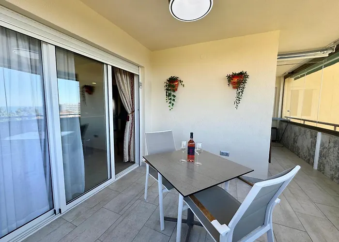 Amplia Terraza Con Maravillosas Vistas Muy Cerca De La Playa Appartamento Torremolinos