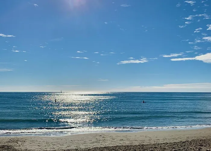 Amplia Terraza Con Maravillosas Vistas Muy Cerca De La Playa * Torremolinos