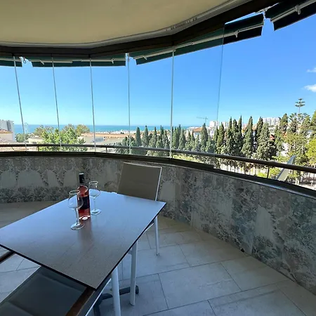 Amplia Terraza Con Maravillosas Vistas Muy Cerca De La Playa Apartament Torremolinos