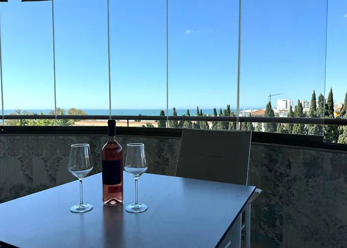 Apartment Amplia Terraza Con Maravillosas Vistas Muy Cerca De La Playa Torremolinos