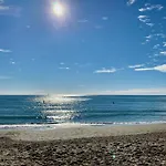 Amplia Terraza Con Maravillosas Vistas Muy Cerca De La Playa * 토레몰리노스