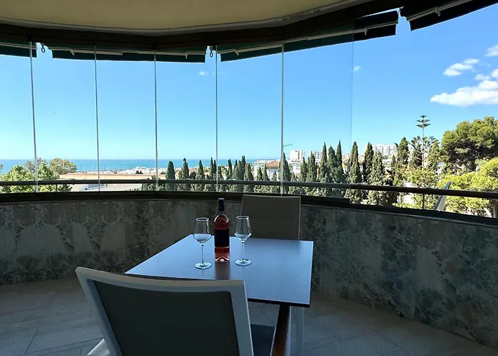 Apartamento Amplia Terraza Con Maravillosas Vistas Muy Cerca De La Playa *